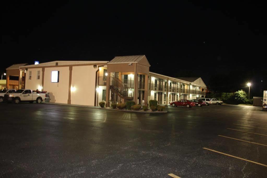 Shelbyville Inn - Shelbyville, Tn 37160 Ngoại thất bức ảnh