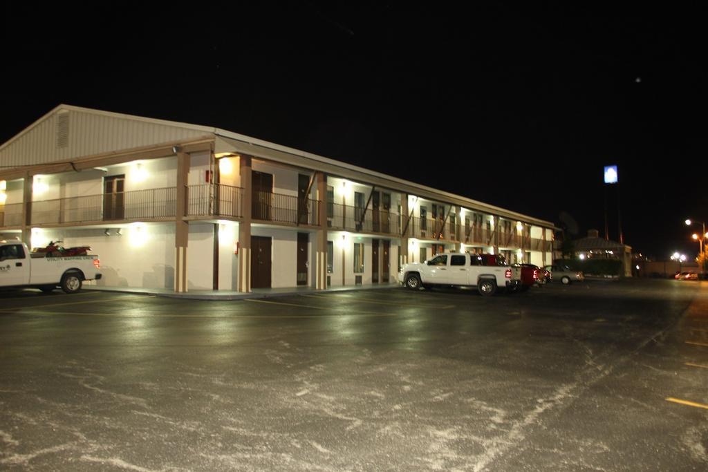 Shelbyville Inn - Shelbyville, Tn 37160 Ngoại thất bức ảnh