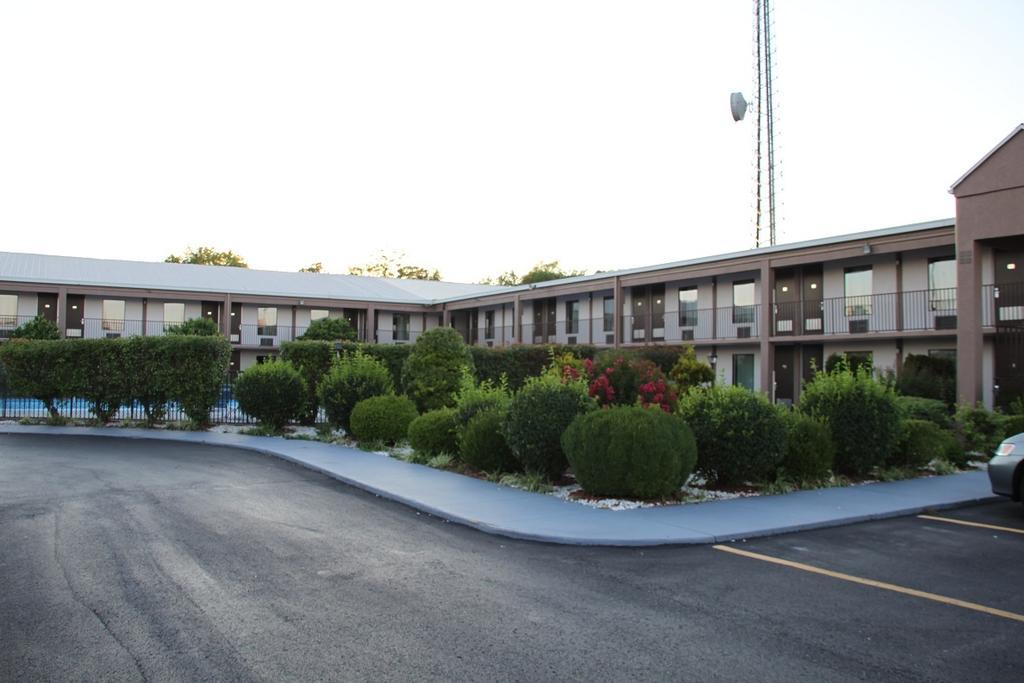 Shelbyville Inn - Shelbyville, Tn 37160 Ngoại thất bức ảnh